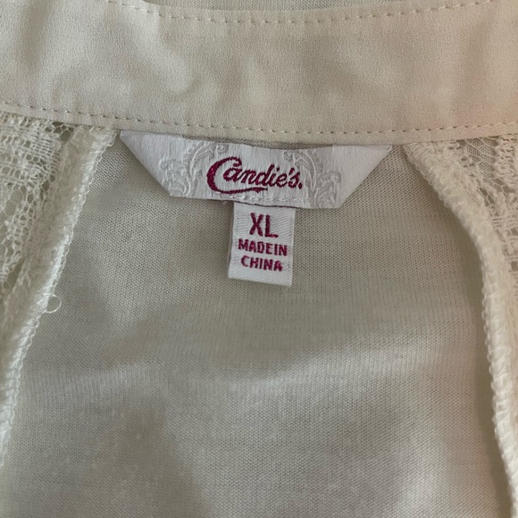 Candies Junior long sleeve tunic blouse. Beautiful Crocheted back and shoulders - Picture 6 of 8